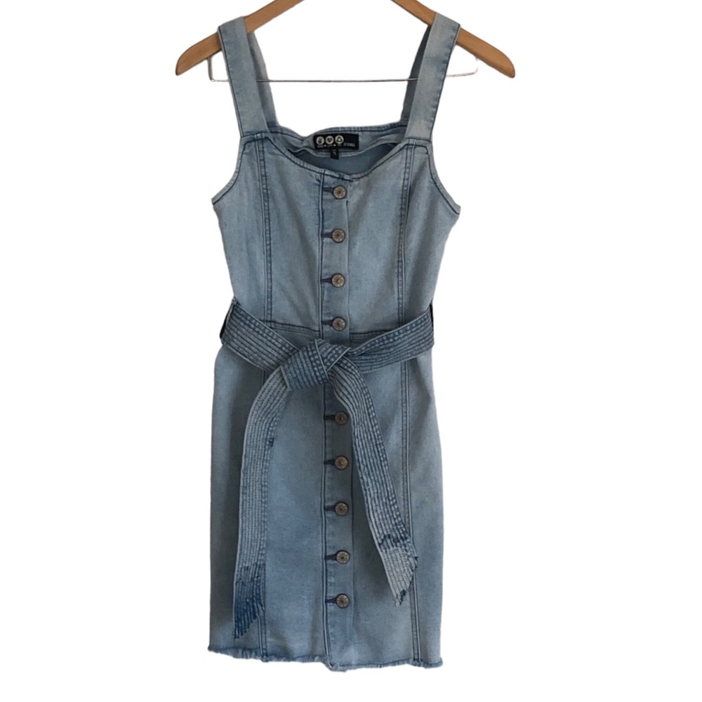 Rewash, dress